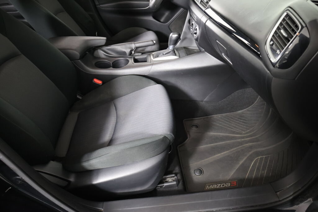 Used 2014 MAZDA MAZDA3 i Sport FWD image 26