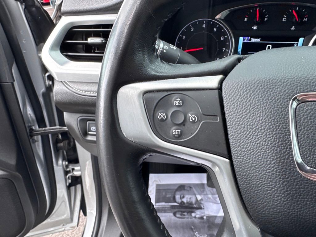 Used 2019 GMC Acadia SLT image 16