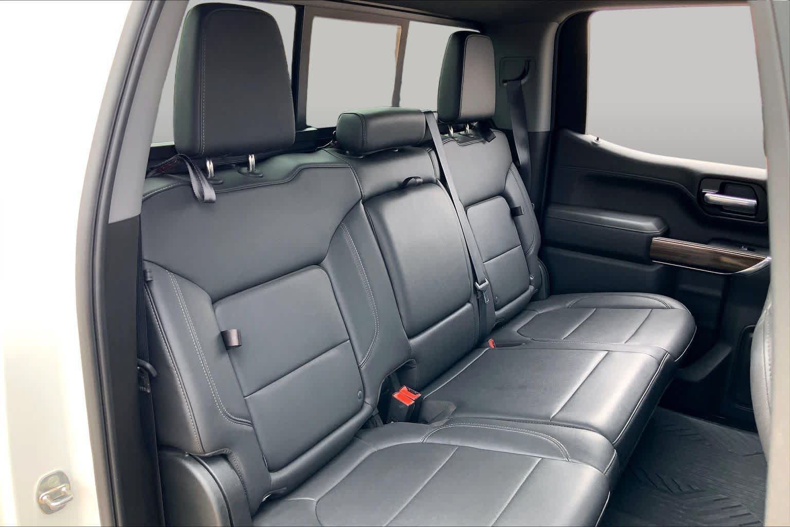 Used 2021 Chevrolet Silverado 1500 LT Trail Boss w/ Convenience Package II AWD/4WD image 20