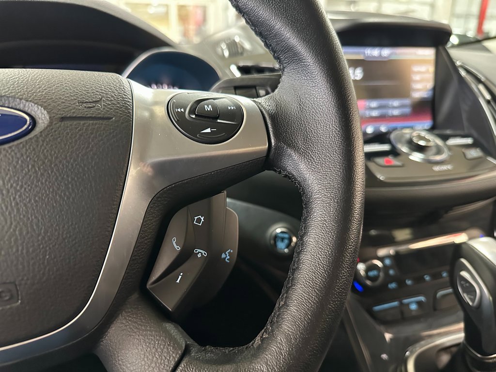 Used 2014 Ford Escape Titanium image 17