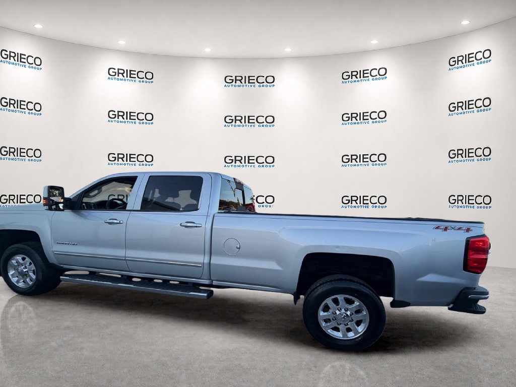 Used 2015 Chevrolet Silverado 2500 LTZ w/ LTZ Plus Package AWD/4WD image 5