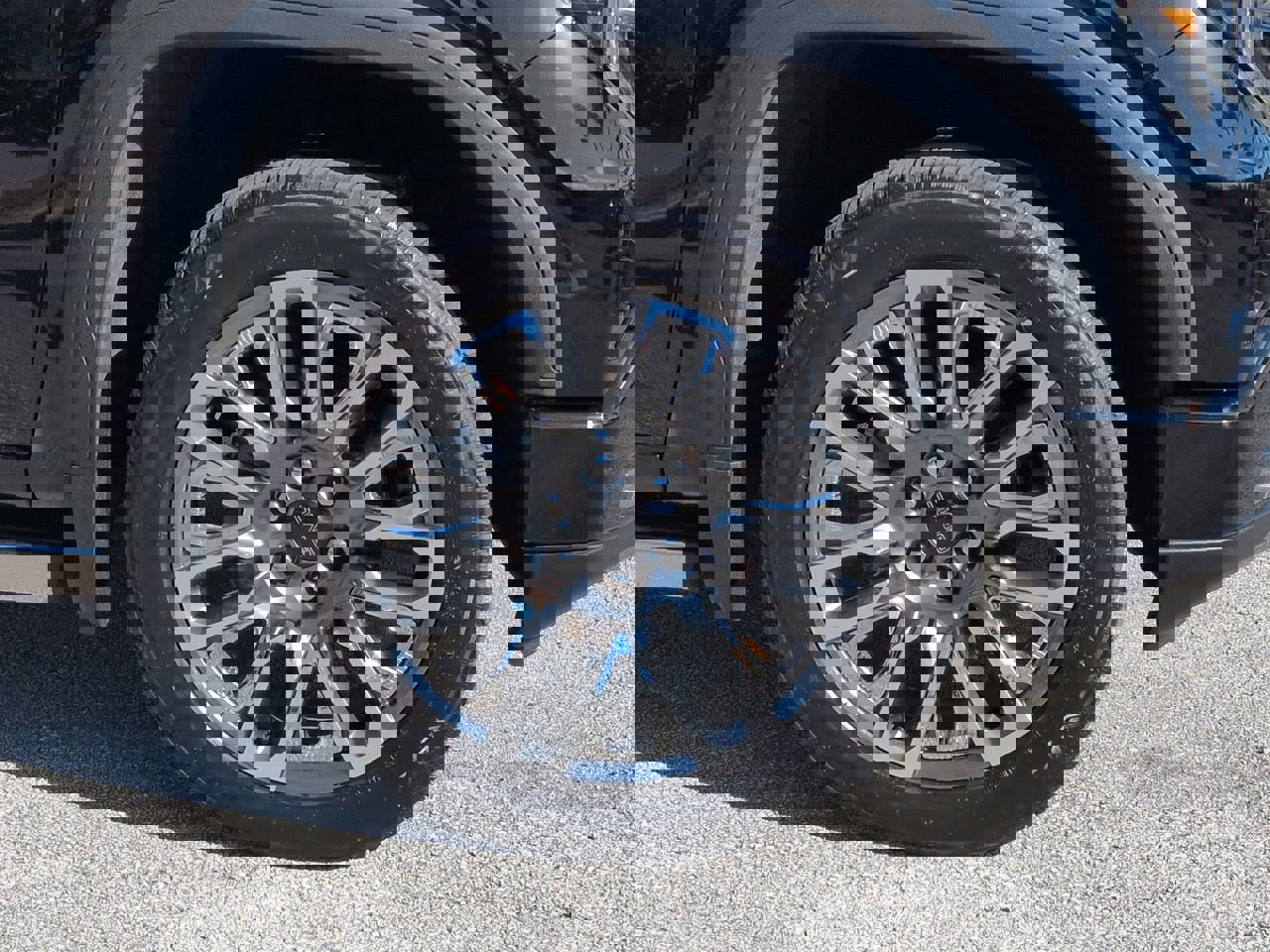 Used 2025 GMC Sierra 1500 Denali Ultimate image 10