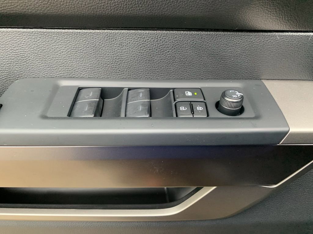 New 2026 Toyota Tundra SR5 image 12