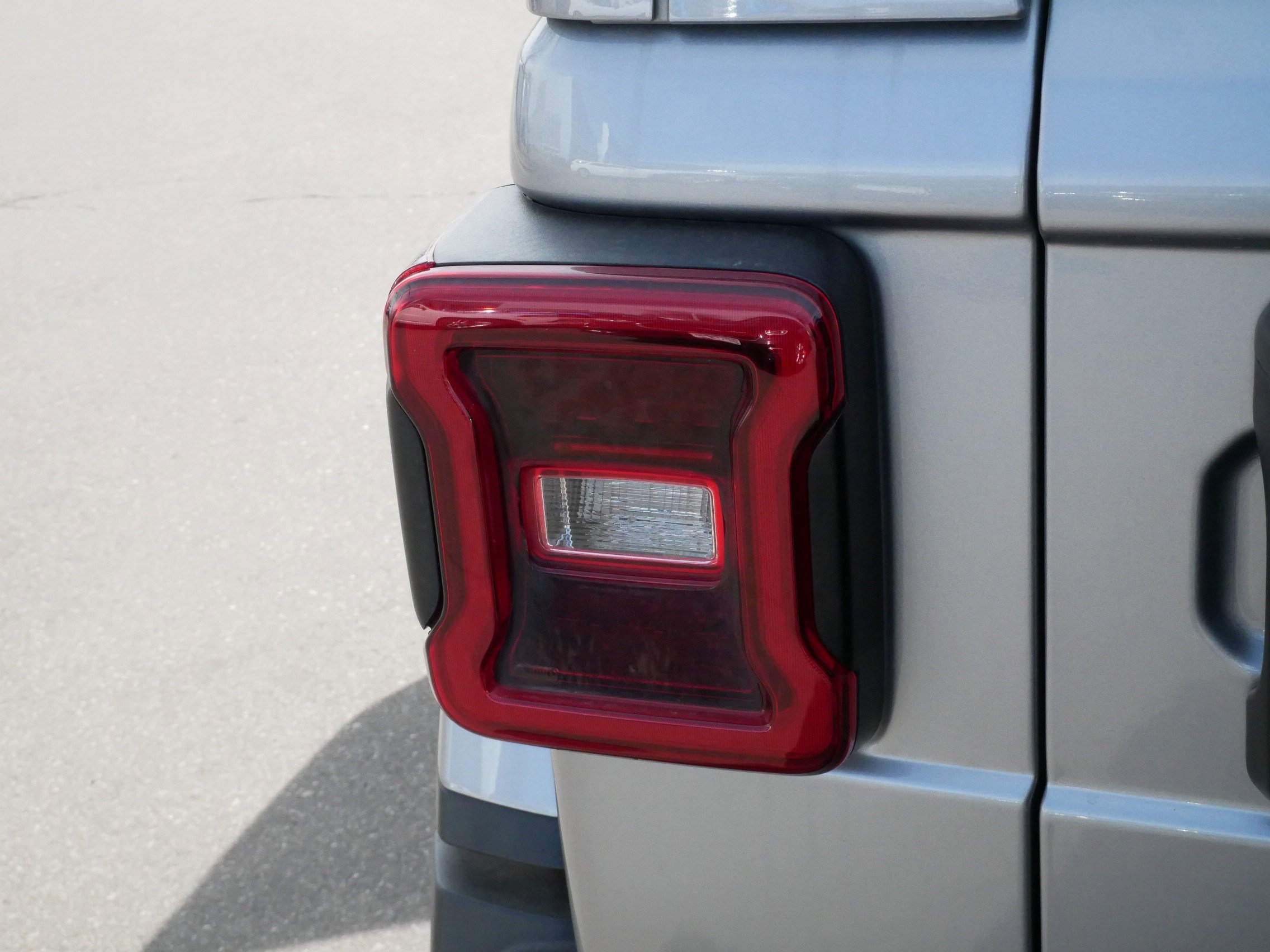 Used 2019 Jeep Wrangler Unlimited Rubicon image 17