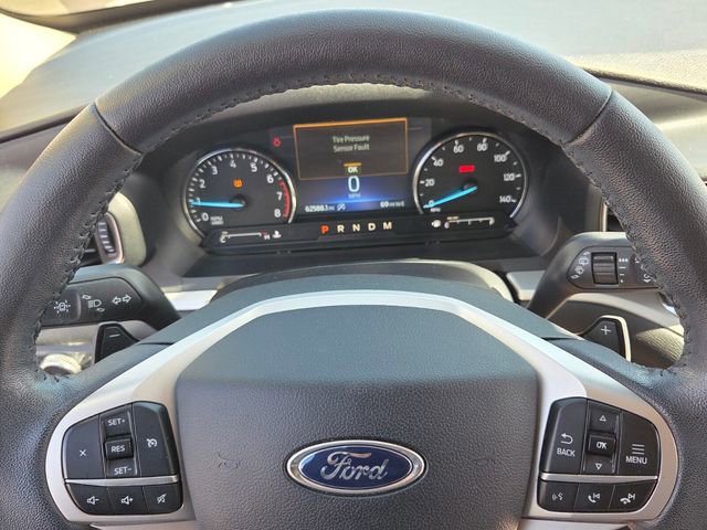 Used 2020 Ford Explorer XLT w/ Equipment Group 202A AWD/4WD image 22