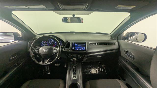 Used 2020 Honda HR-V Sport image 27
