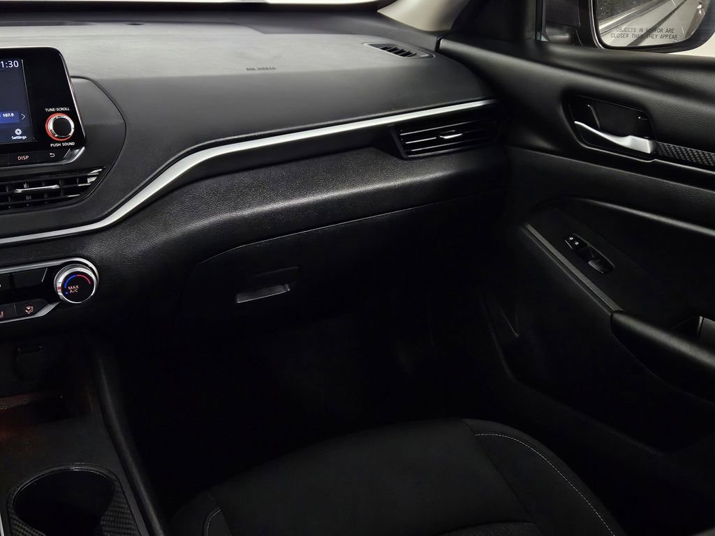 Used 2022 Nissan Altima 2.5 S FWD image 9