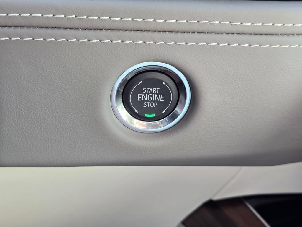 New 2026 Cadillac Escalade Platinum Sport AWD/4WD image 36