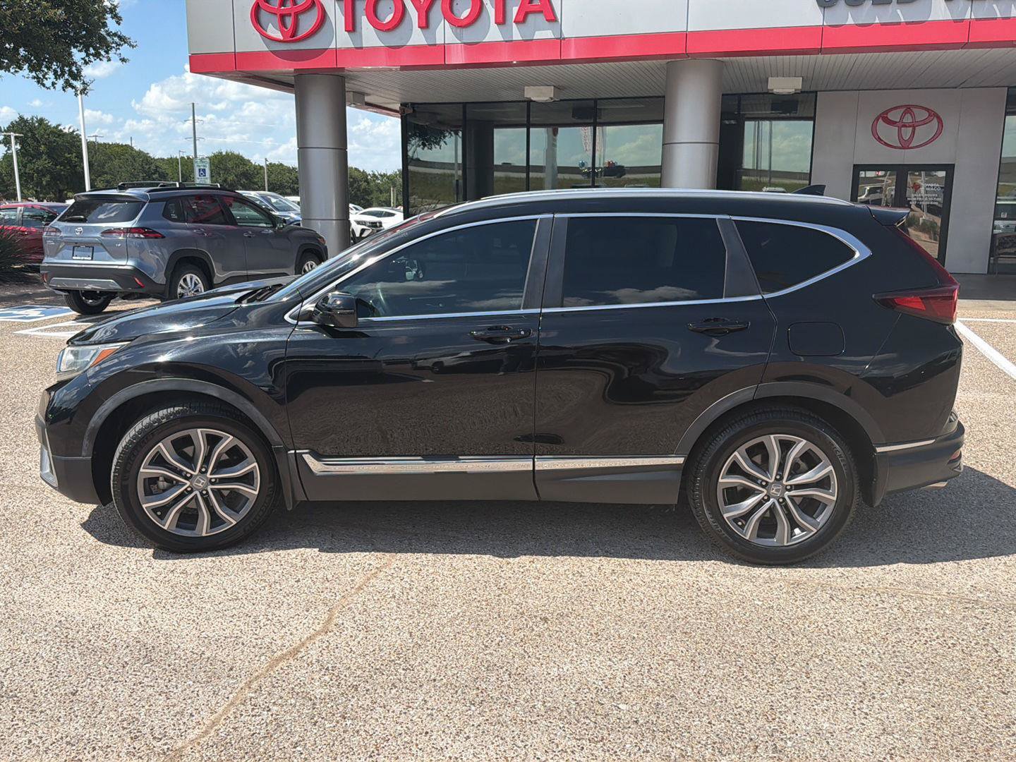 Used 2020 Honda CR-V Touring image 6