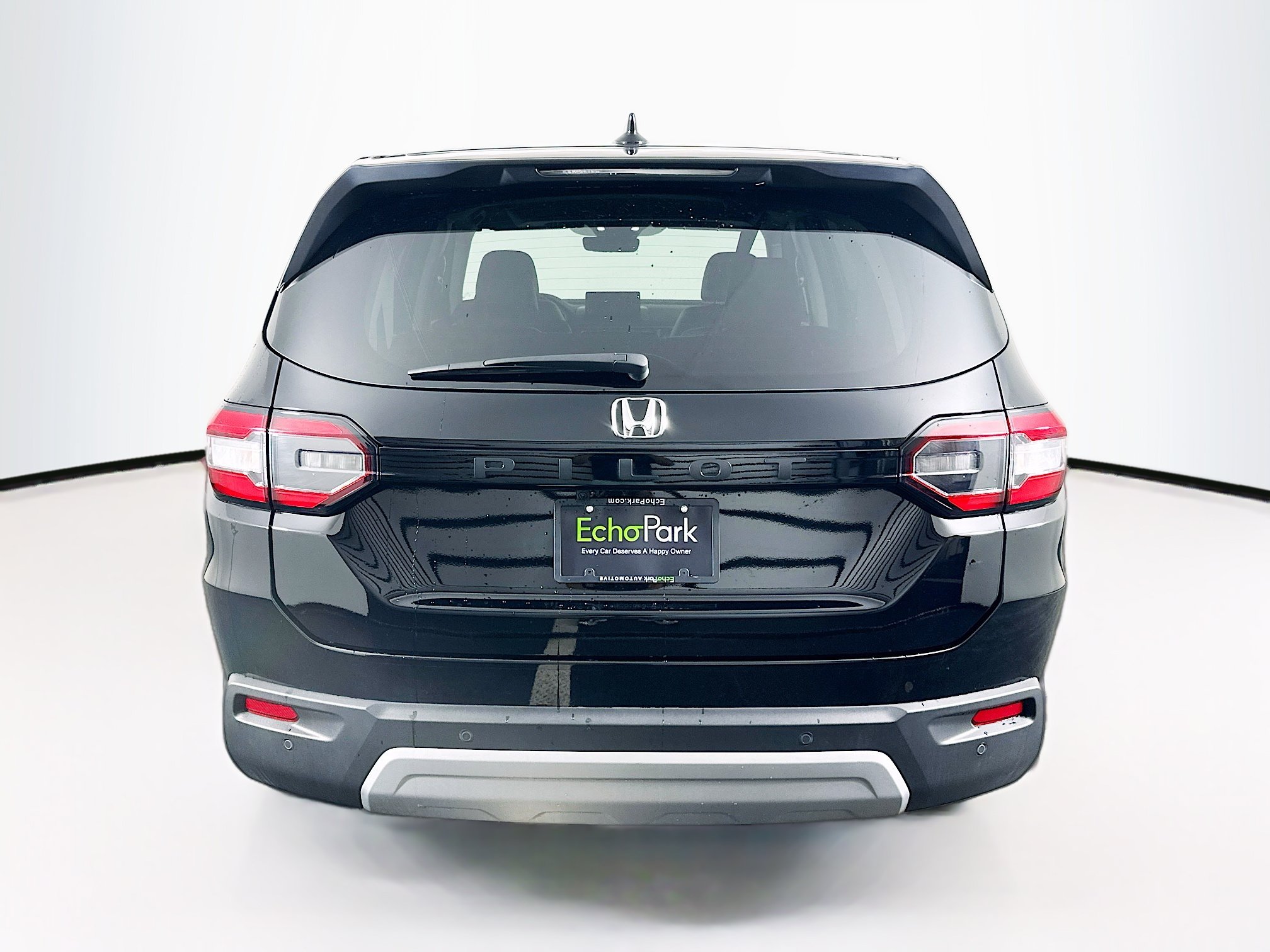 Used 2025 Honda Pilot EX-L image 7