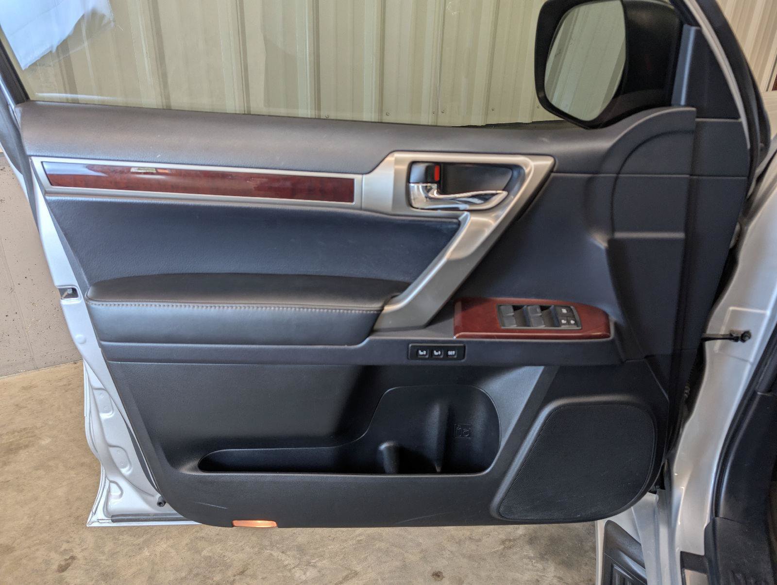 Used 2019 Lexus GX 460 Luxury AWD/4WD image 20