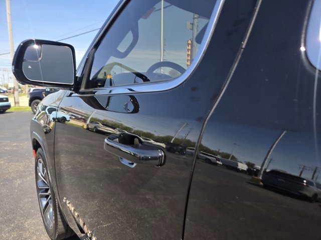 Used 2022 Jeep Grand Wagoneer Series III w/ Rear Seat Video Group 1 AWD/4WD image 34