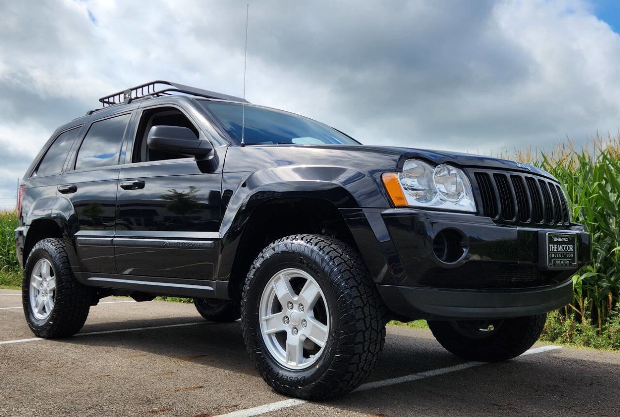 Used 2007 Jeep Grand Cherokee Laredo w/ Cargo Convenience Group image 6