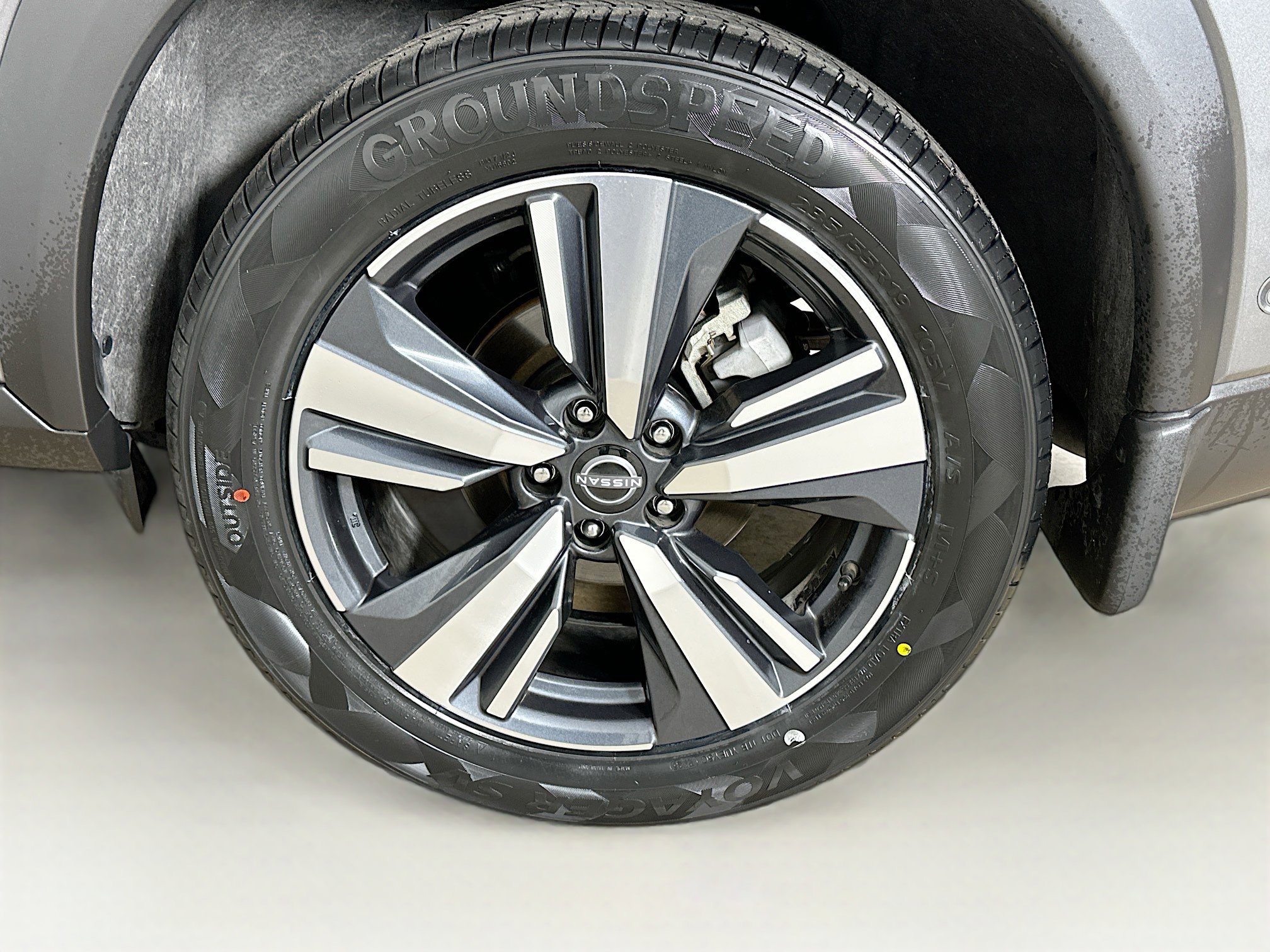 Used 2023 Nissan Rogue SL w/ SL Premium Package FWD image 11