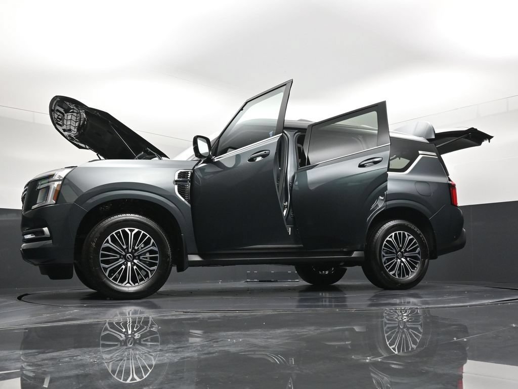 New 2026 Nissan Armada SL w/ Captain's Chari Seat Package AWD/4WD image 39