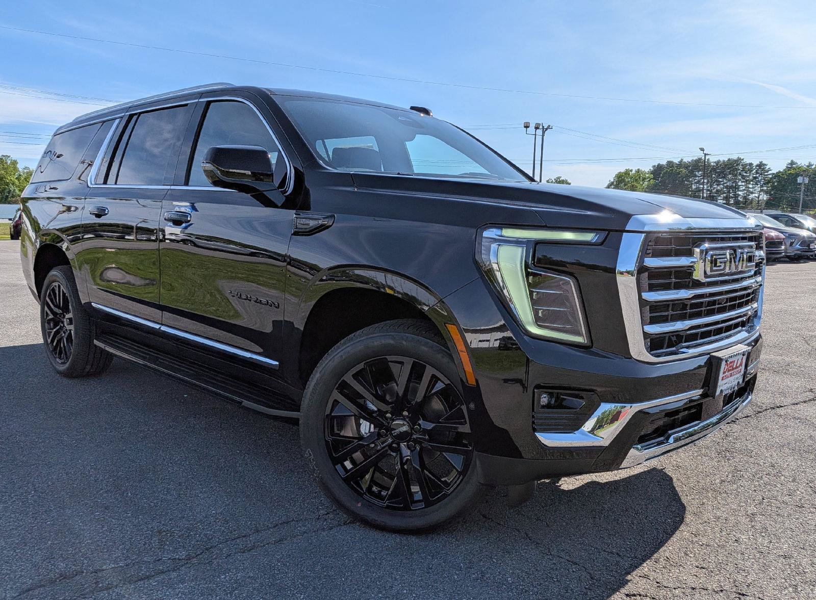 New 2026 GMC Yukon XL Elevation w/ Elevation Premium Package