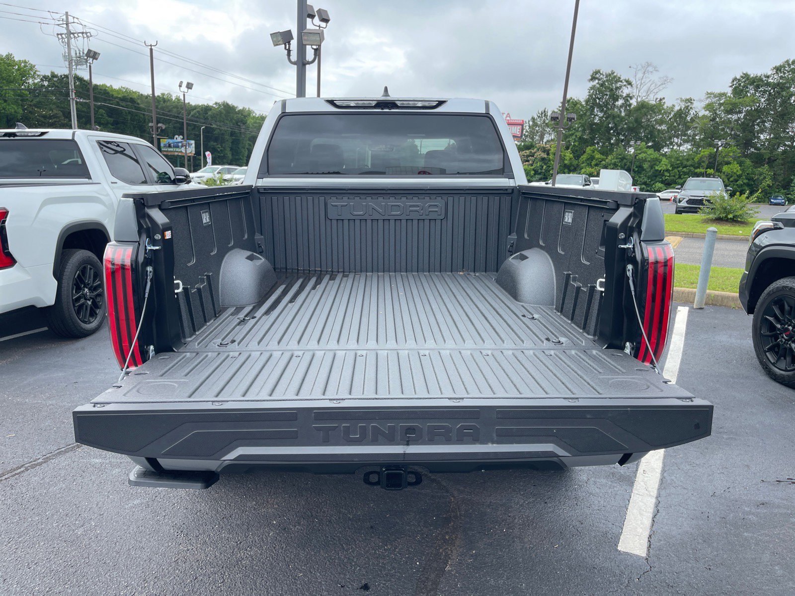 New 2026 Toyota Tundra Limited AWD/4WD image 14