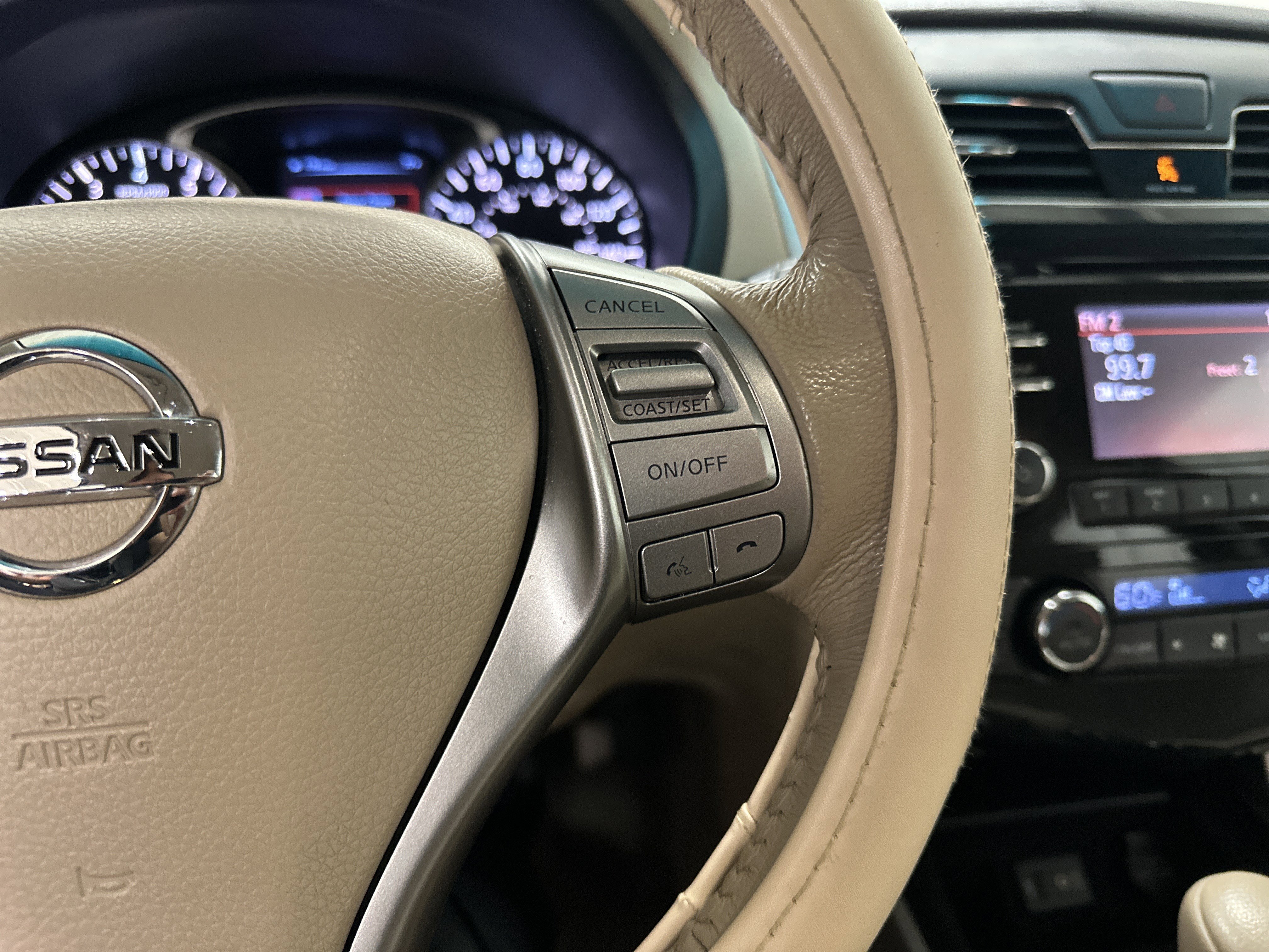 Used 2014 Nissan Altima 2.5 SL FWD image 20