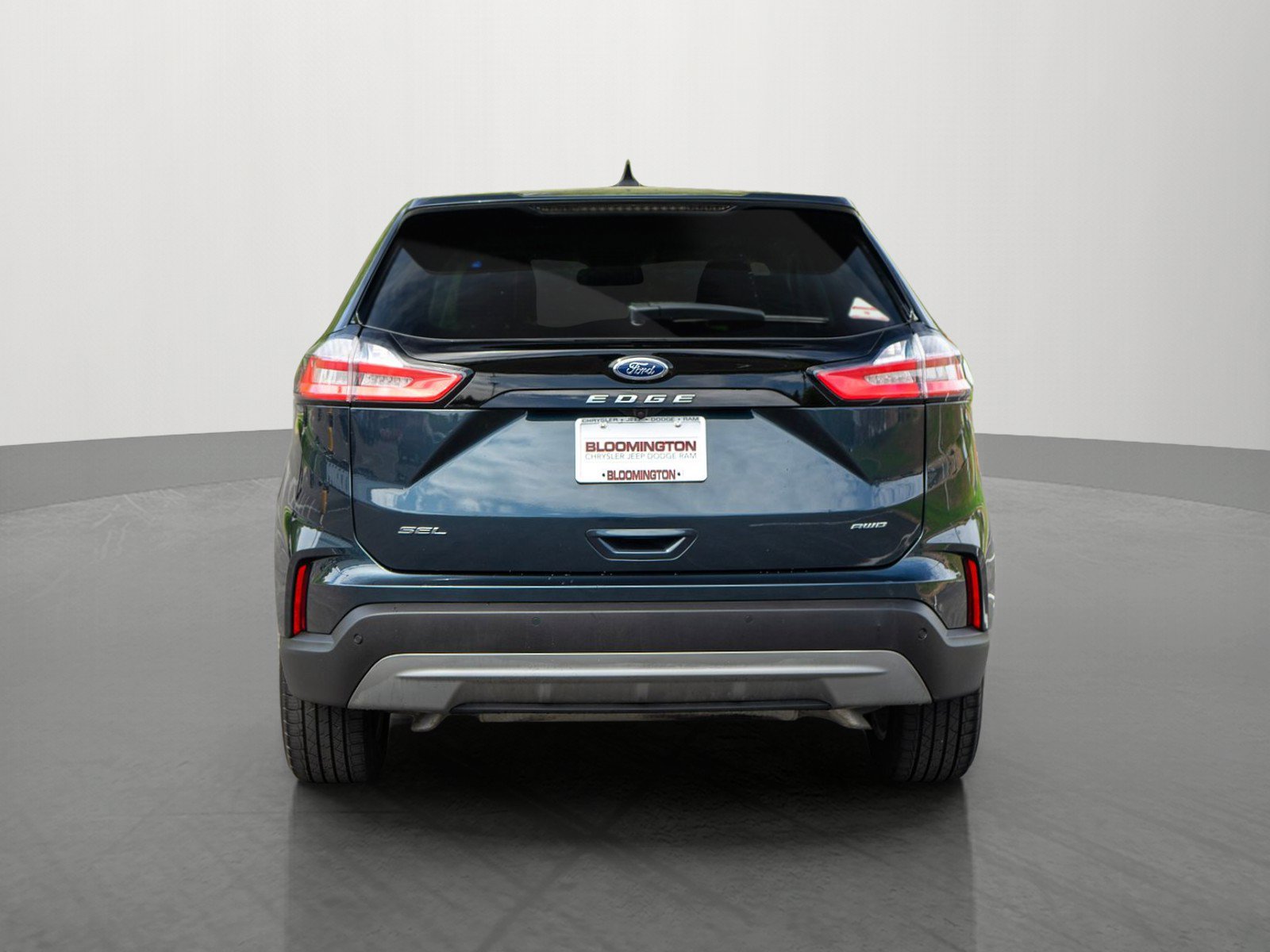 Used 2024 Ford Edge SEL w/ Convenience Package AWD/4WD image 6