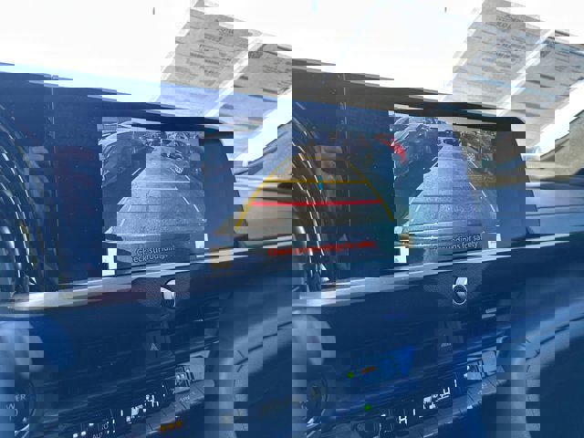 Used 2023 Toyota Crown XLE image 2