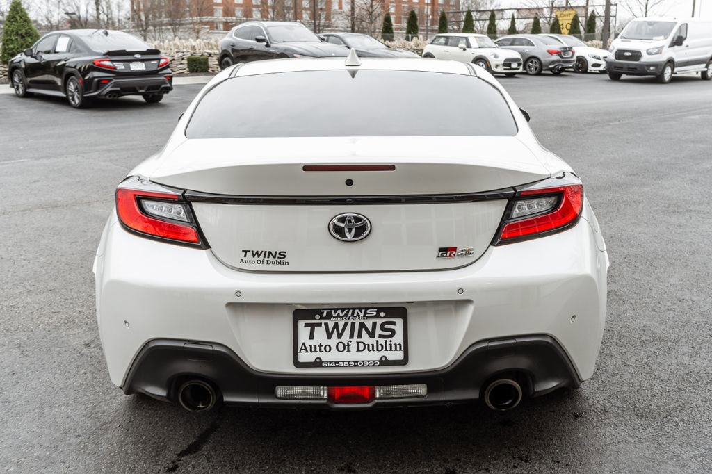 Used 2024 Toyota GR86 RWD image 35