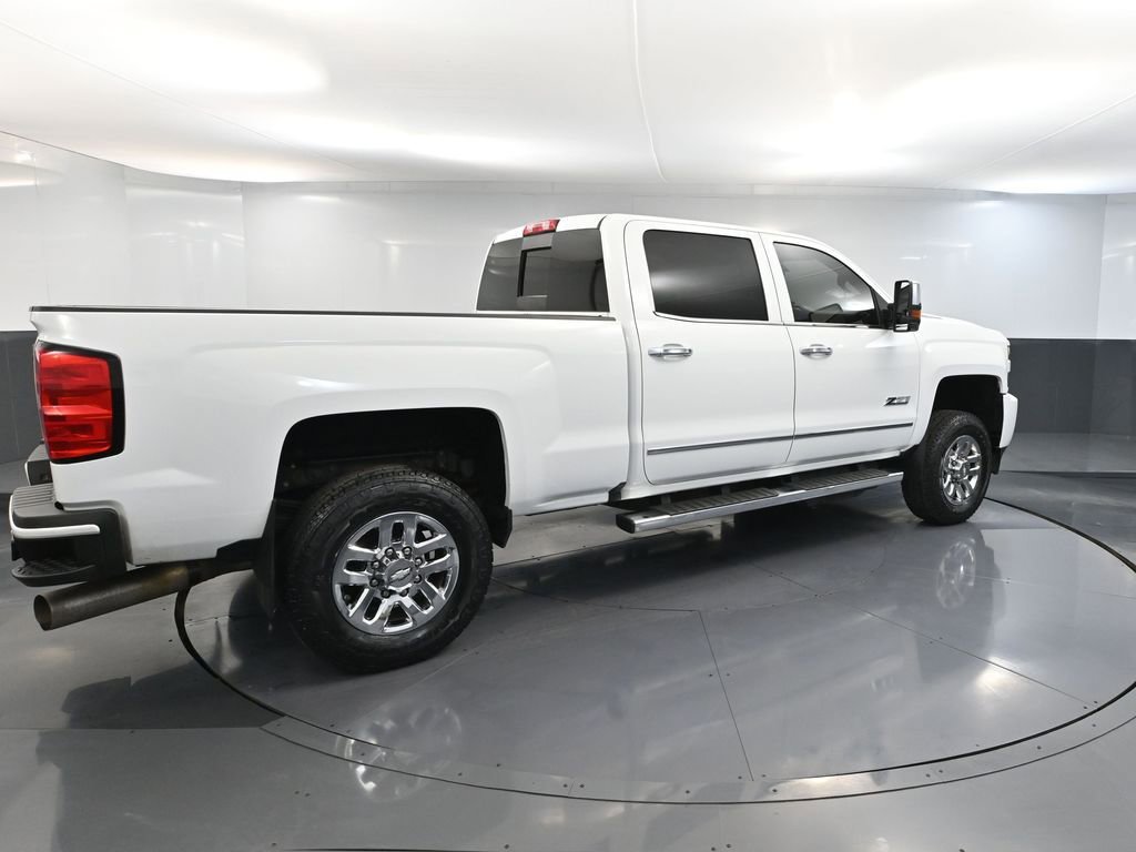 Used 2018 Chevrolet Silverado 3500 LTZ w/ Duramax Plus Package image 6