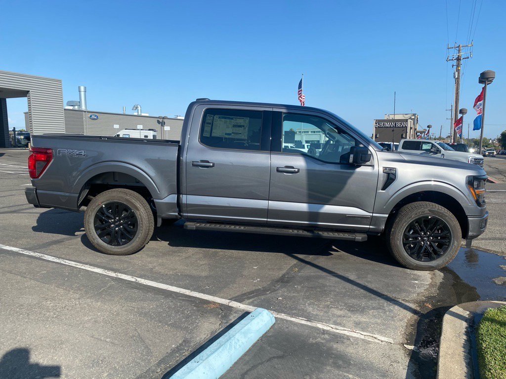 New 2025 Ford F150 XLT w/ Equipment Group 302A MID image 10