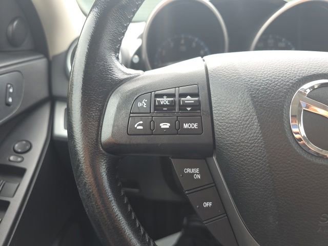 Used 2013 MAZDA MAZDA3 i Touring FWD image 21