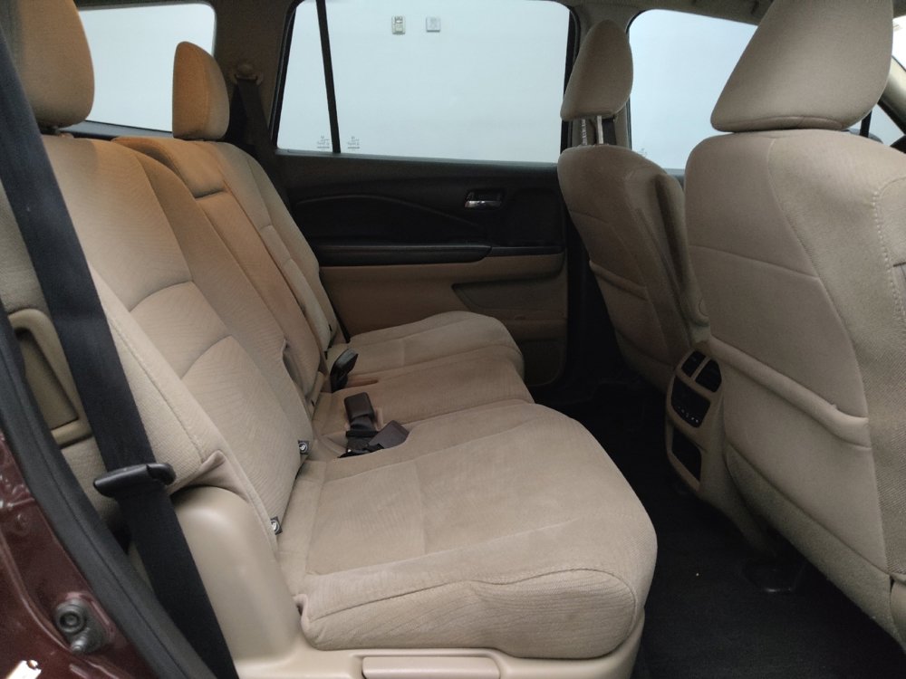 Used 2016 Honda Pilot EX image 19
