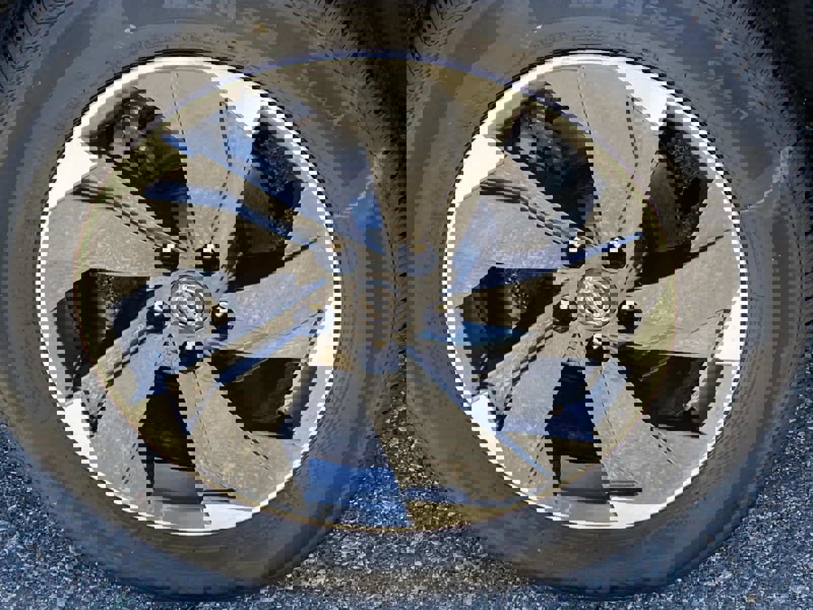 Used 2024 Nissan Rogue SV image 27