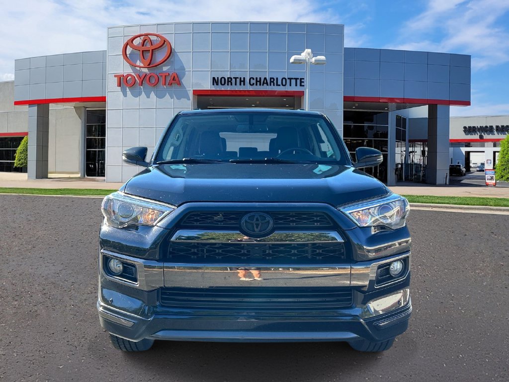 Used 2019 Toyota 4Runner Limited AWD/4WD image 2
