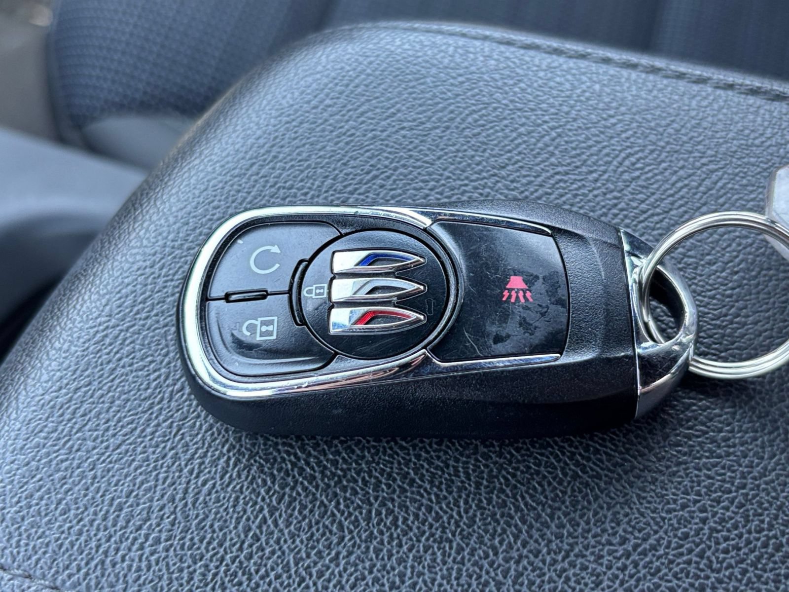 Used 2025 Buick Envista Preferred FWD image 20