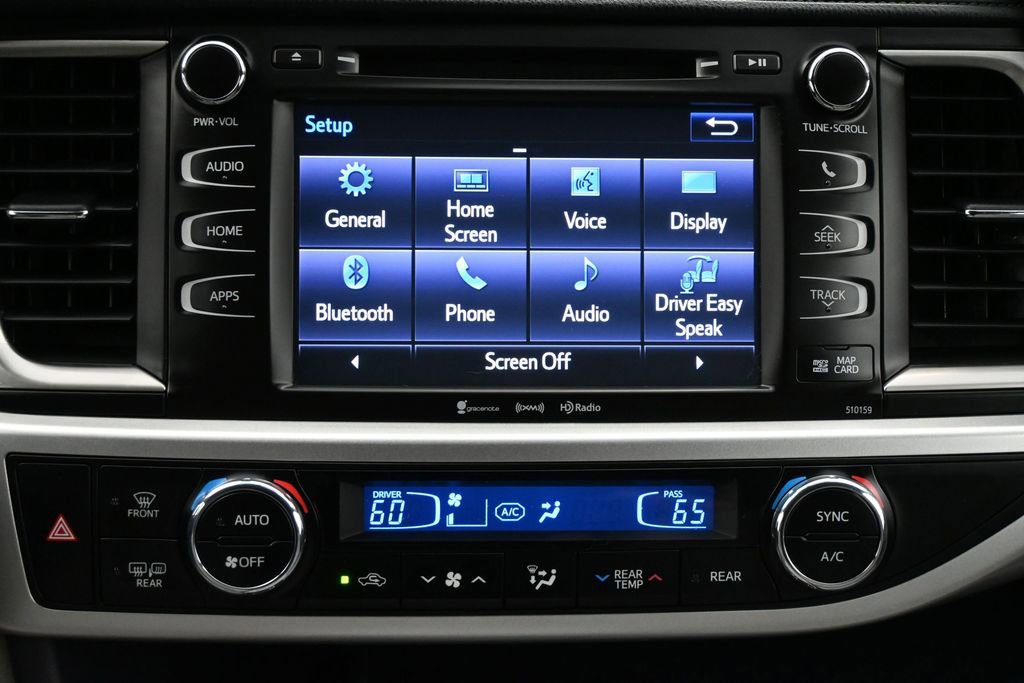 Used 2016 Toyota Highlander XLE AWD/4WD image 9