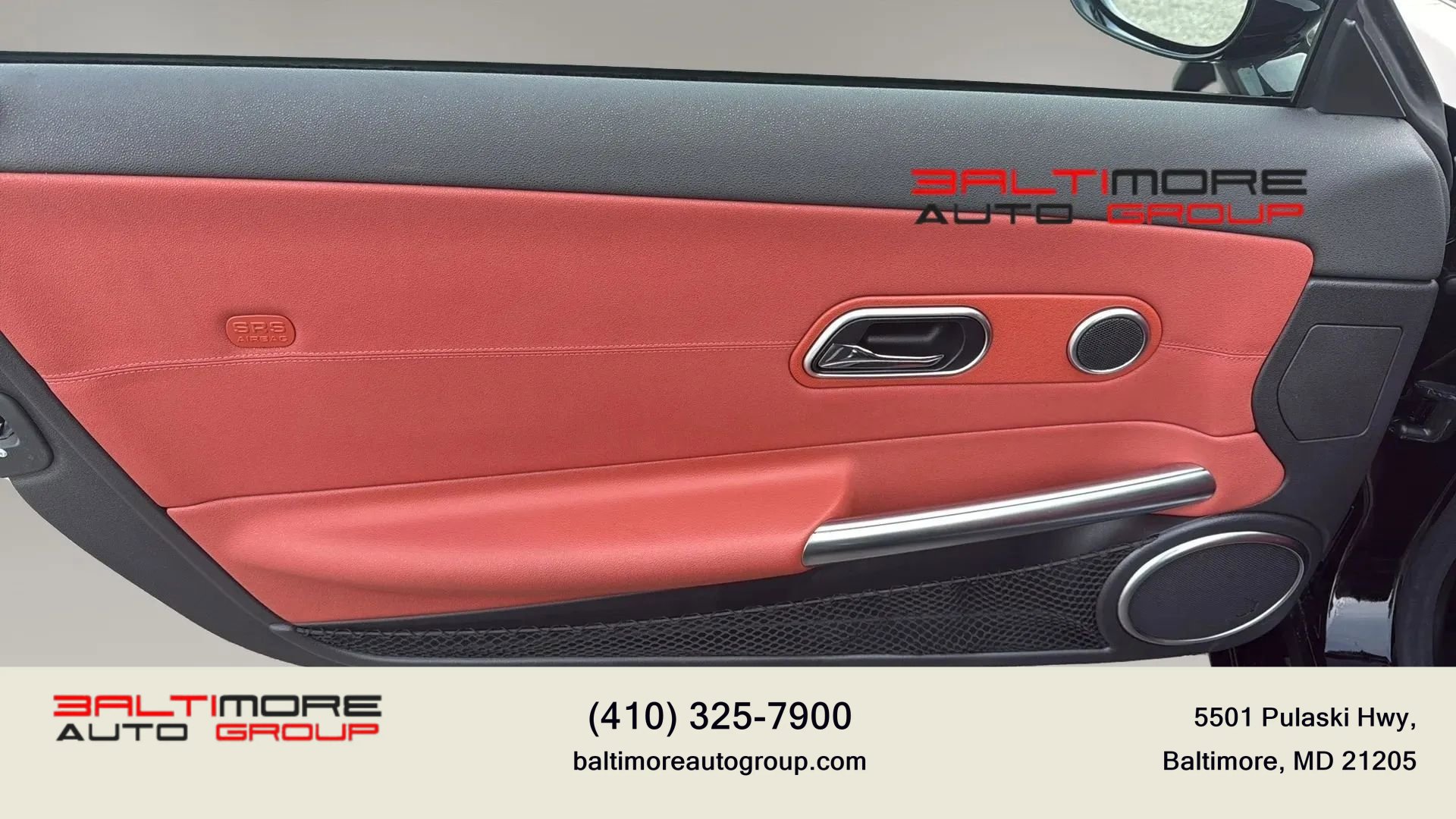 Used 2007 Chrysler Crossfire Limited image 13