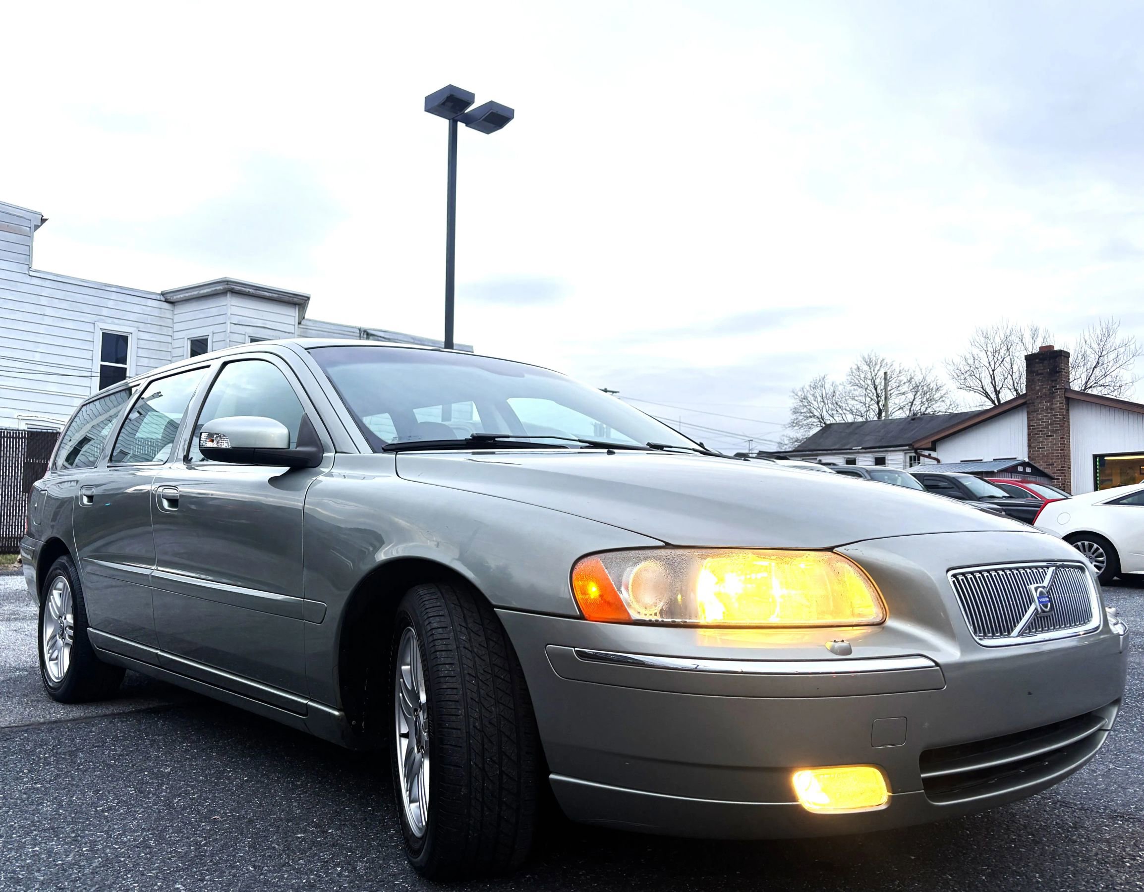 Used 2007 Volvo V70 2.5T image 3