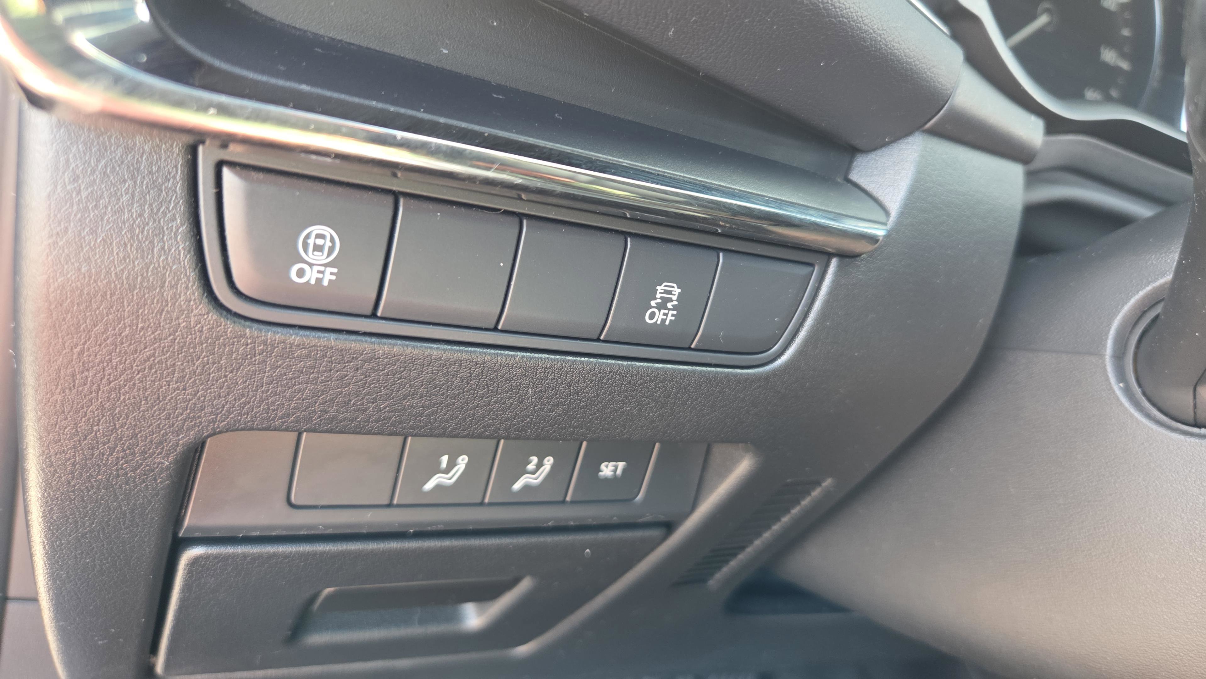 Used 2022 MAZDA MAZDA3 s AWD/4WD image 21