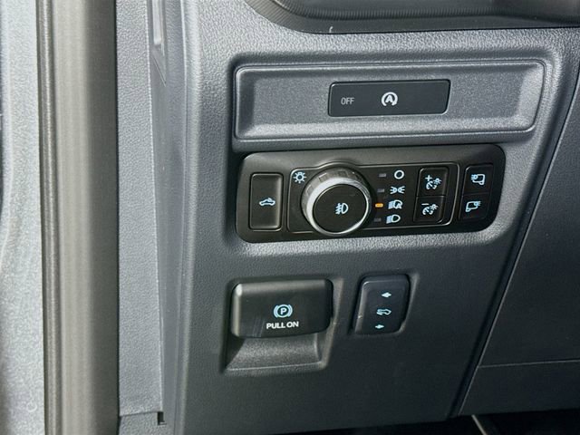New 2025 Ford F150 Lariat w/ Equipment Group 501A Mid image 11