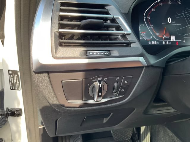 Used 2024 BMW X3 sDrive30i w/ Premium Package RWD image 10