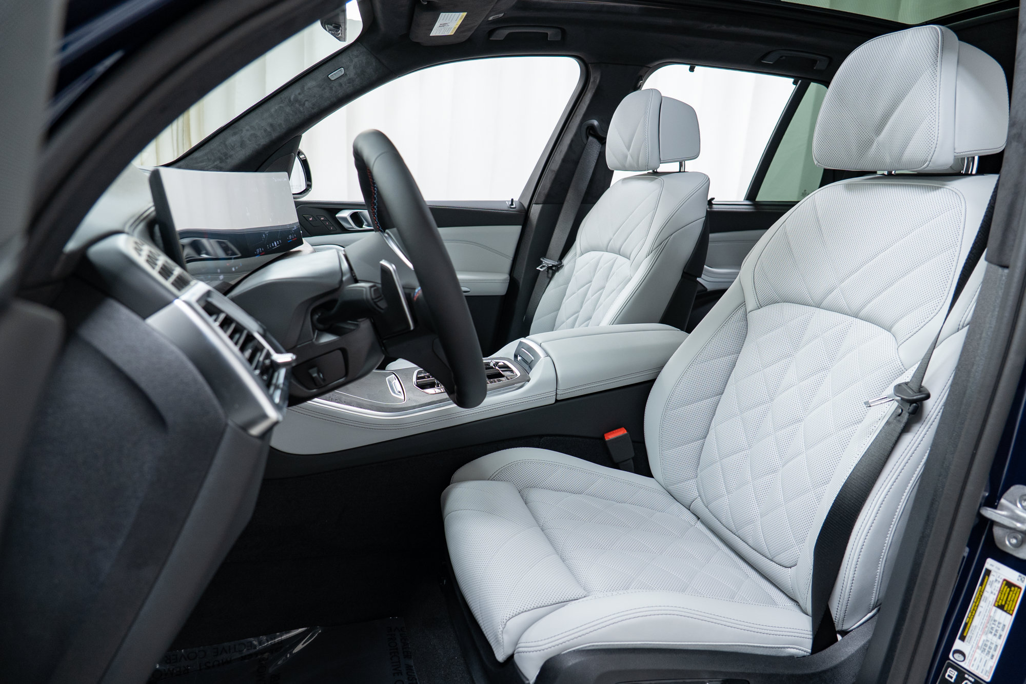 New 2026 BMW X5 M60i AWD/4WD image 13