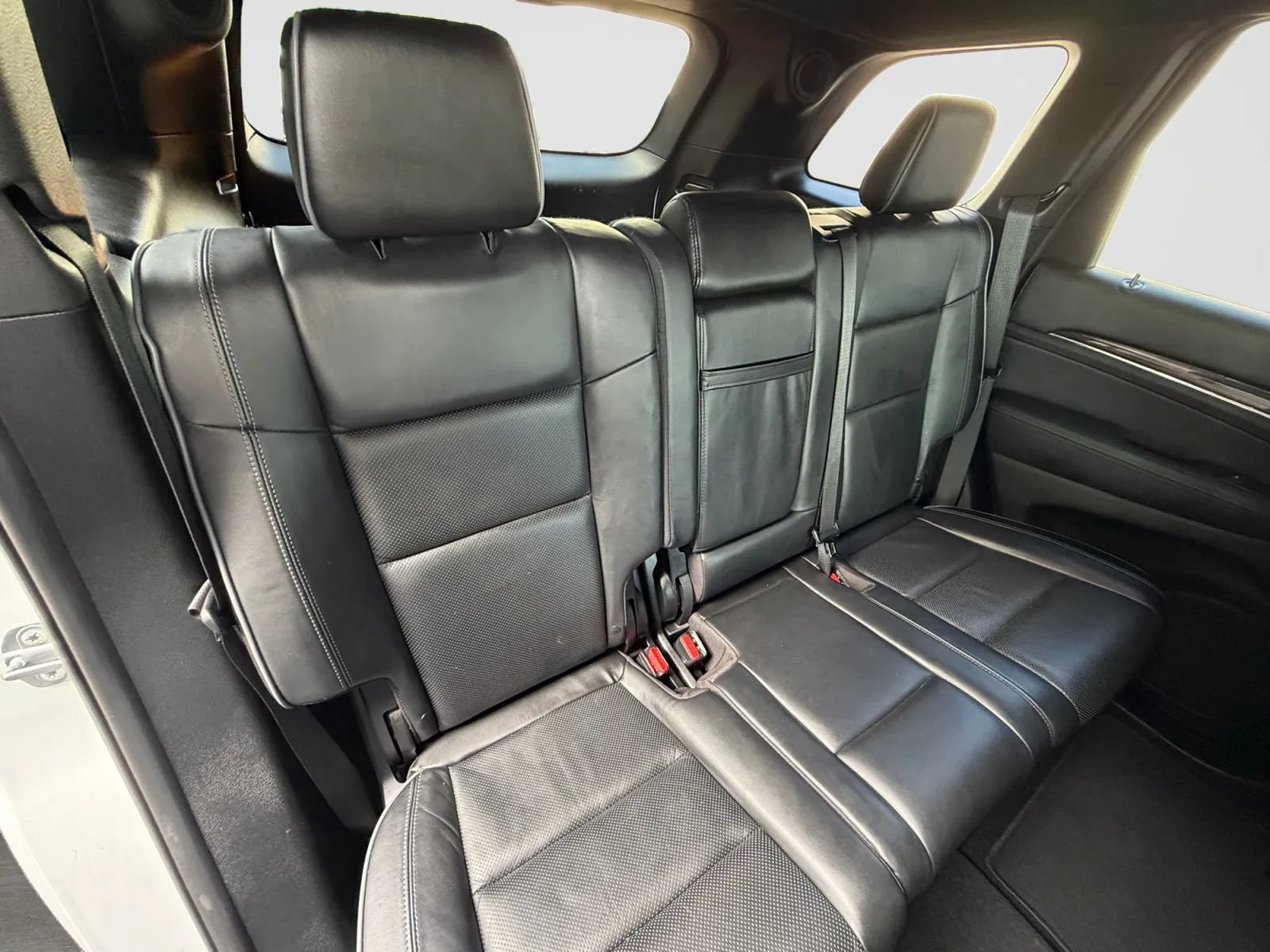 Used 2020 Jeep Grand Cherokee Overland AWD/4WD image 18