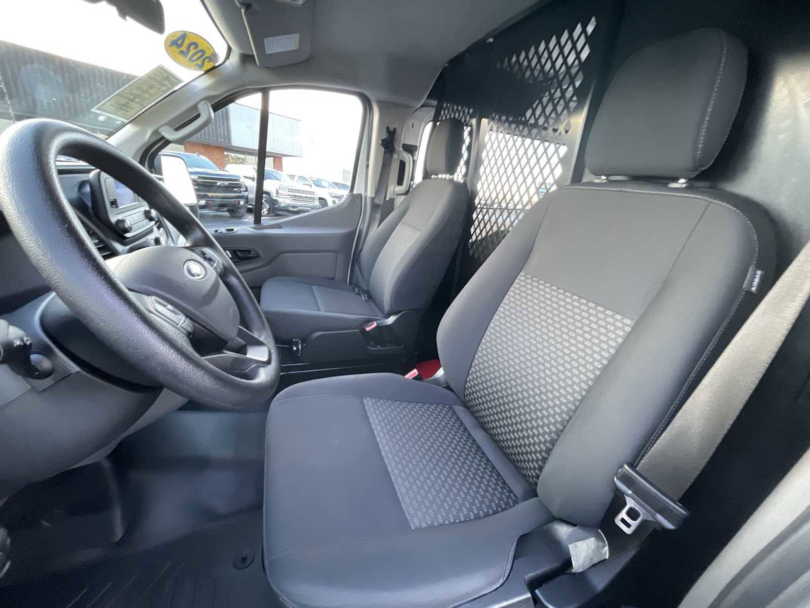 Used 2024 Ford Transit 250 Low Roof w/ Exterior Upgrade Package image 17
