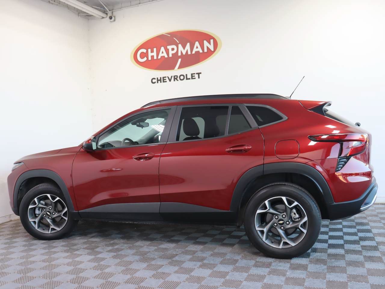 Certified 2024 Chevrolet Trax LT w/ Driver Confidence Package FWD image 3