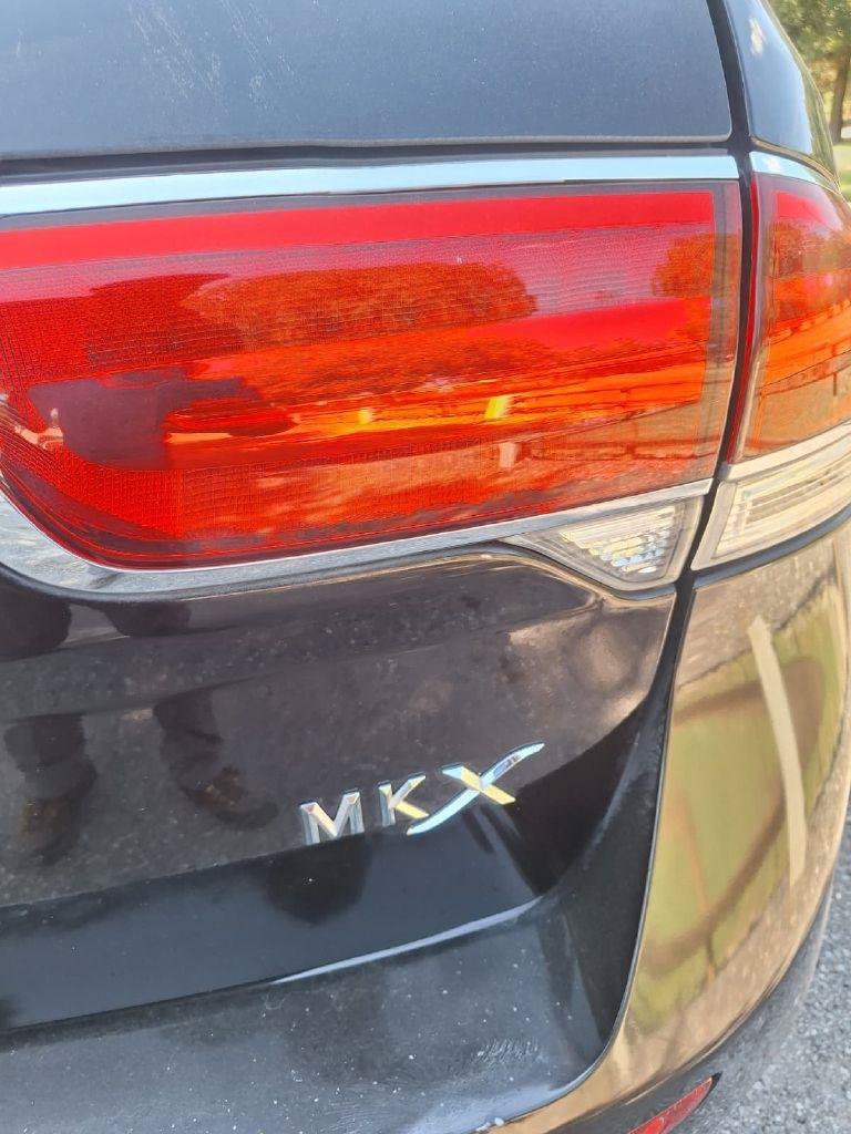 Used 2014 Lincoln MKX FWD w/ Equipment Group 101A image 6