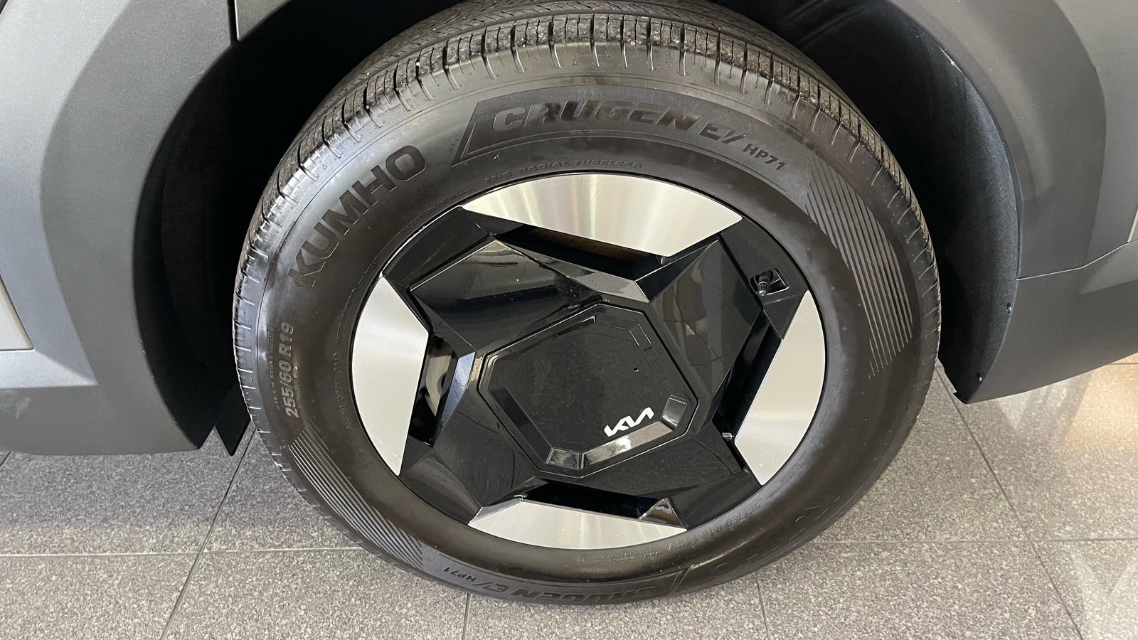 Used 2024 Kia EV9 Light Long Range image 23