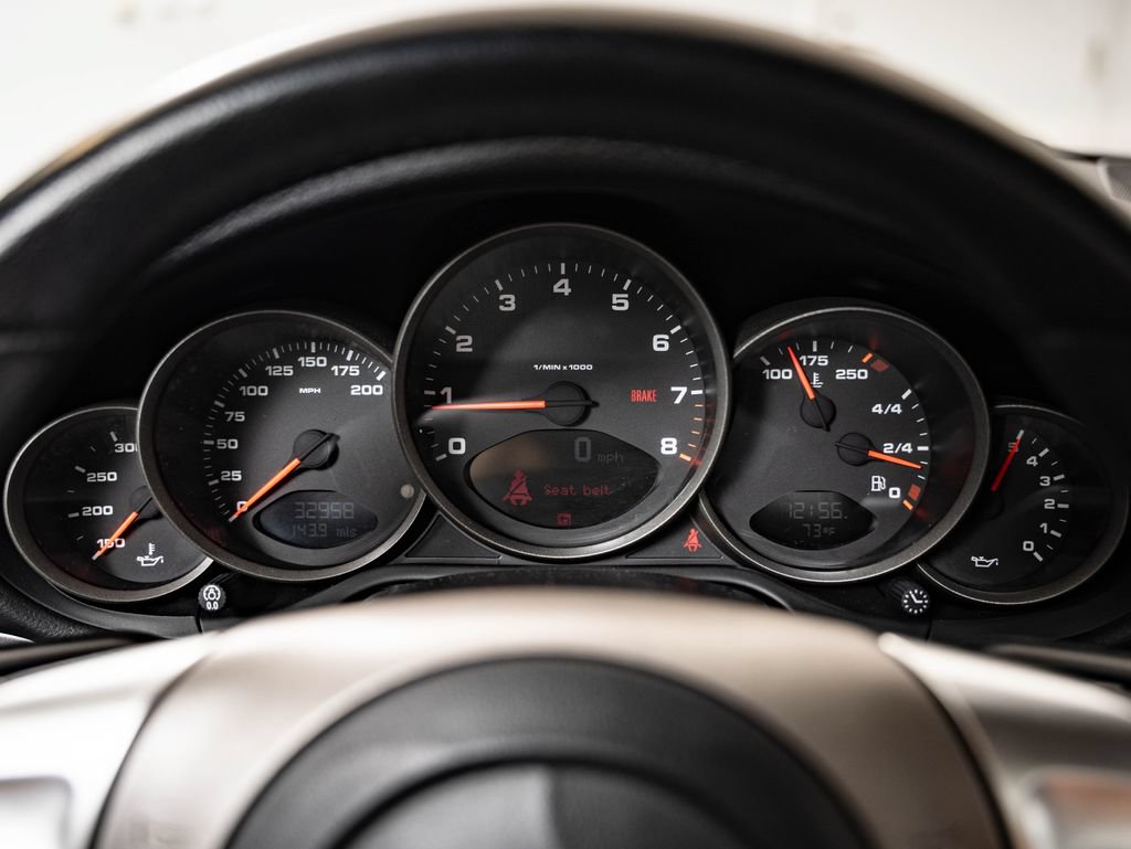 Used 2005 Porsche 911 Carrera RWD image 29