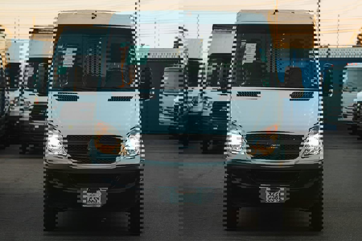 Used 2012 Mercedes-Benz Sprinter 2500 w/ Additional Battery Pkg image 4