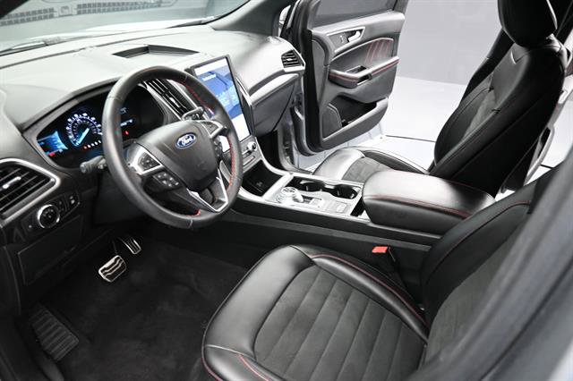 Used 2024 Ford Edge ST-Line AWD/4WD image 14