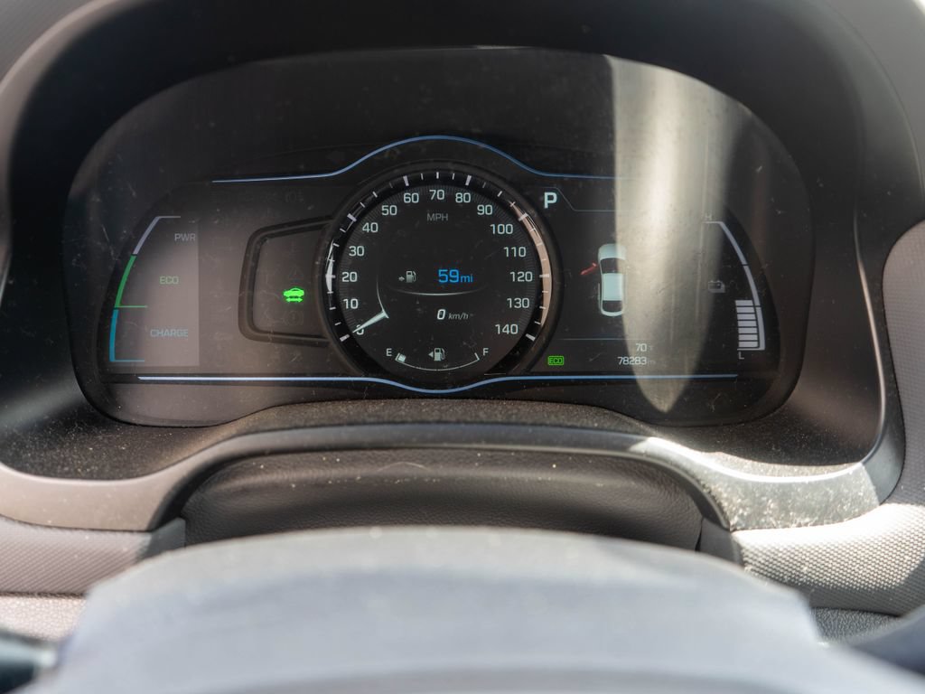 Used 2017 Hyundai Ioniq SEL FWD image 19