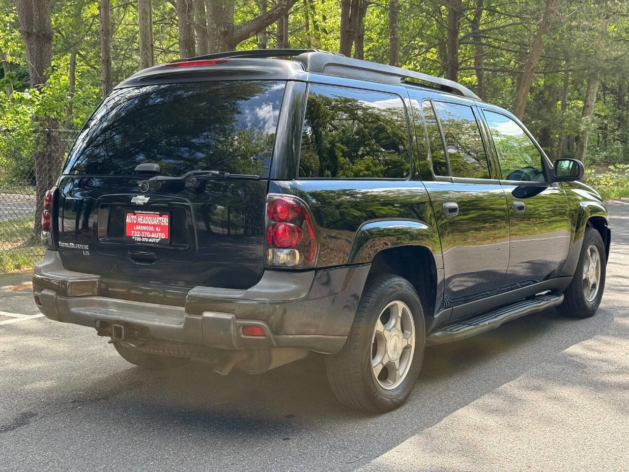Used 2005 Chevrolet TrailBlazer EXT 4WD image 5