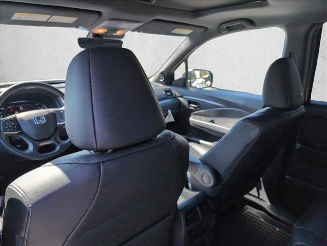 Used 2023 Honda Passport EX-L image 17